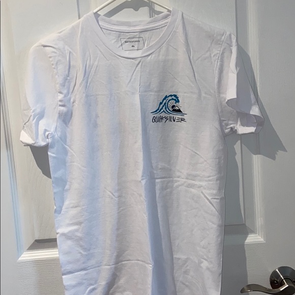 Men’s Quiksilver T shirt - Picture 2 of 3